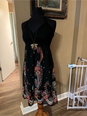 Do & Be sz small Black Halter Midi Dress with Multicolor Paisley Print